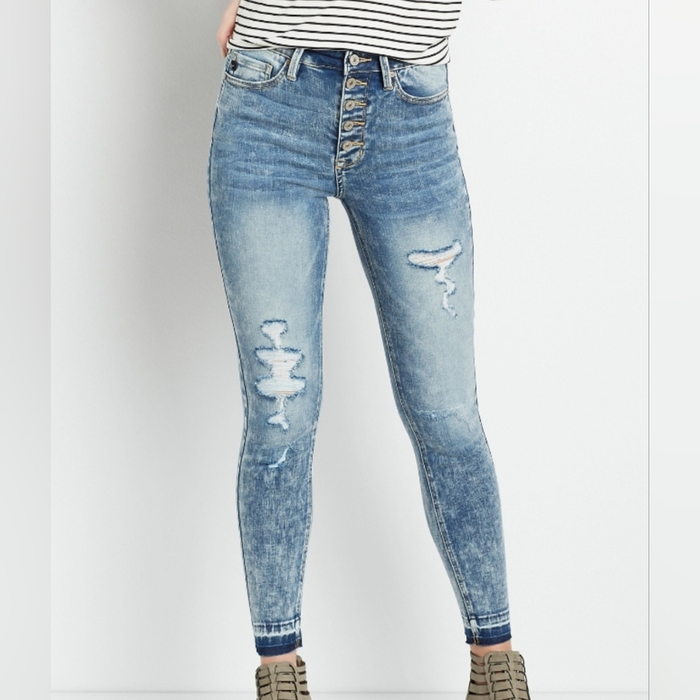 Kancan High Rise Acid Wash Distressed Skinny Jean in Blue Size: 25
